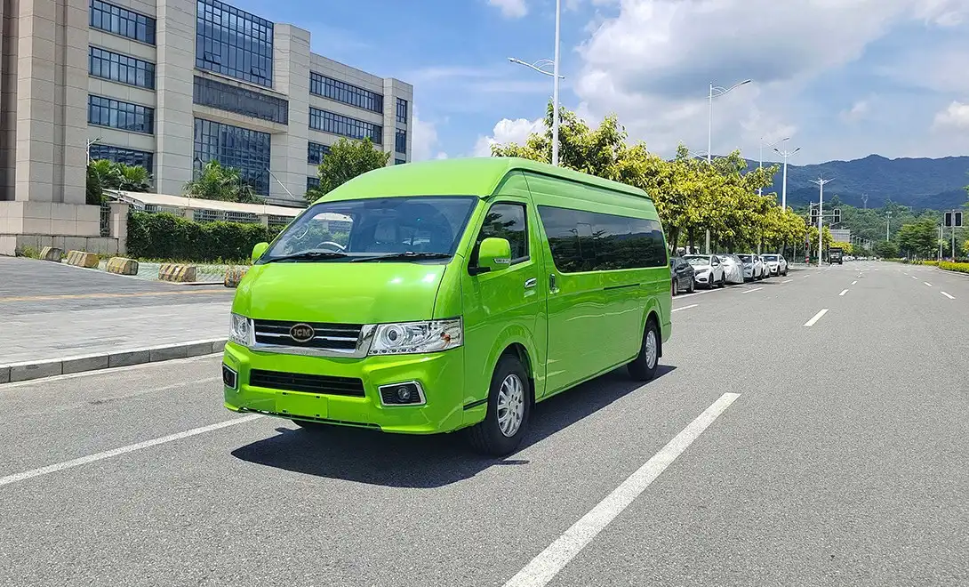 Using Luxury Mini Buses for Corporate Transportation Fleets